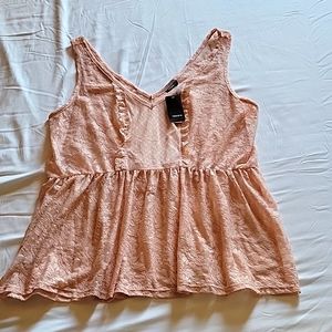 Torrid lace babydoll peach color size 1 super sexy. NEW WITH TAG.